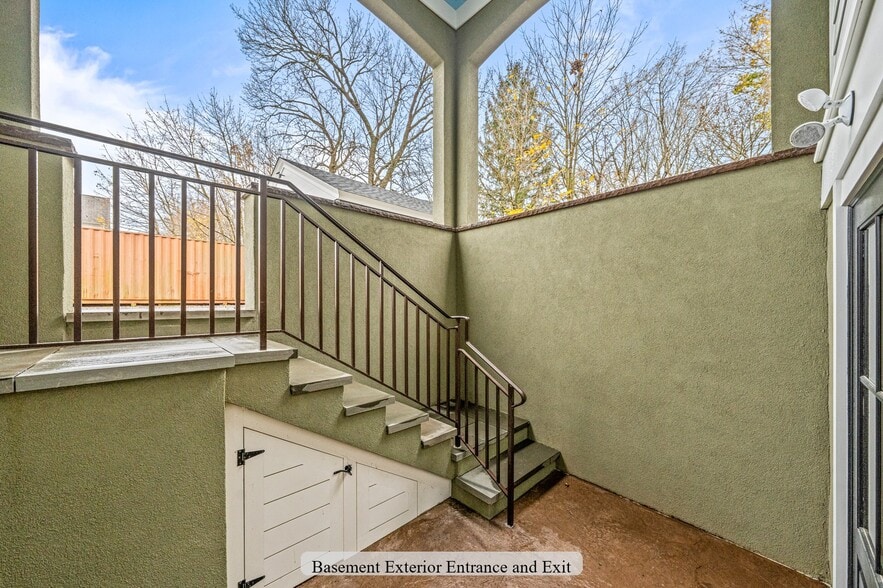 More Photos Of 300 S Route 73, Berlin Office Residential For Sale