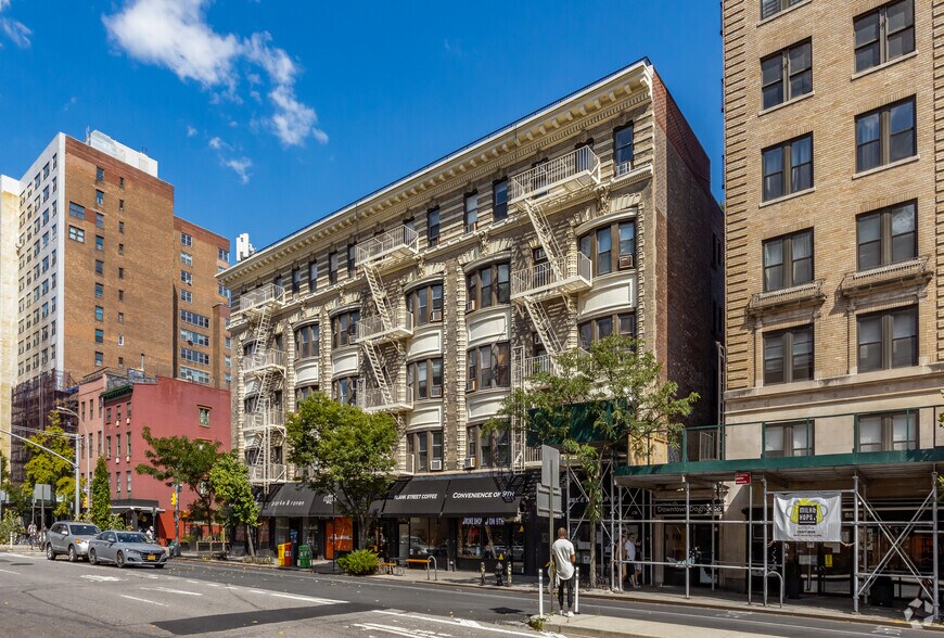 More Photos Of 170-178 Ninth Ave, New York Apartments For Lease