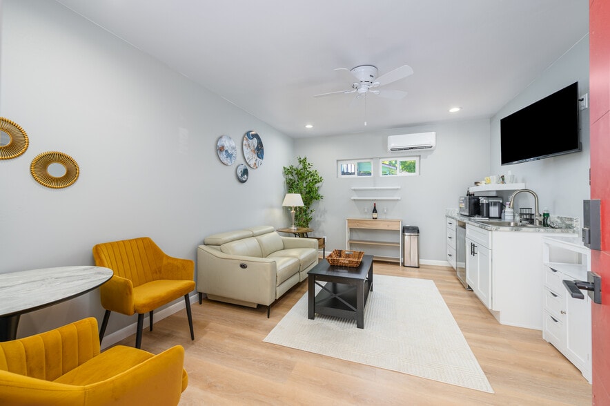 More Photos Of 107 E Pinal St, Cottonwood Apartments For Sale