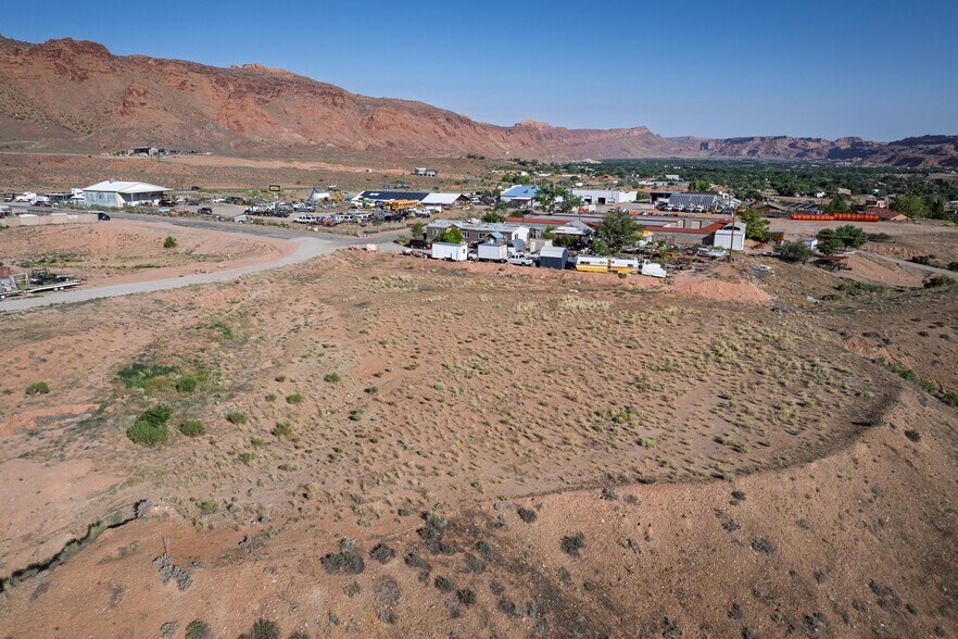 More Photos Of 1880 Skyline Dr, Moab Land For Sale
