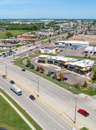 More Photos Of 501-511 Holly Ln, Mankato General Retail For Sale