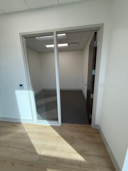 More Photos Of 321 W 1300 S, Heber City Office For Lease