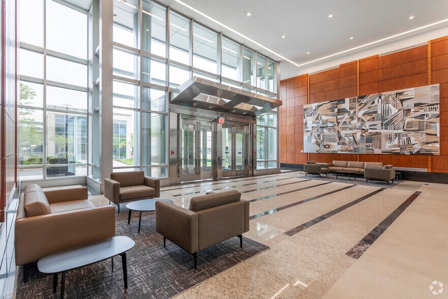 More Photos Of 7901 Jones Branch Dr, McLean Office For Lease