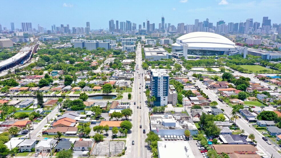 More Photos Of 1831 NW 7th St, Miami Medical For Lease