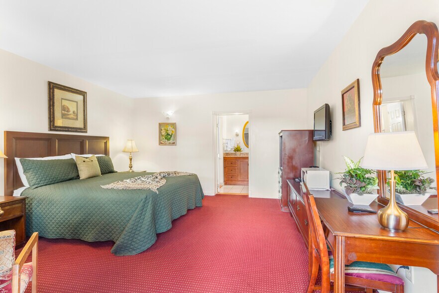 More Photos Of 3093 US Highway 9, Valatie Apartments For Sale