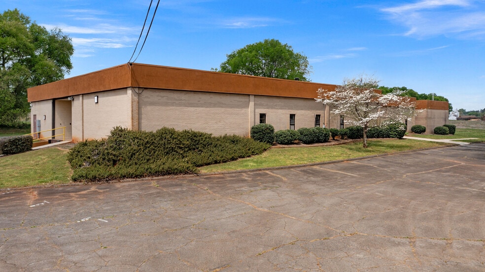 More Photos Of 112 Old Mill Rd, Cartersville Research And Development For Sale
