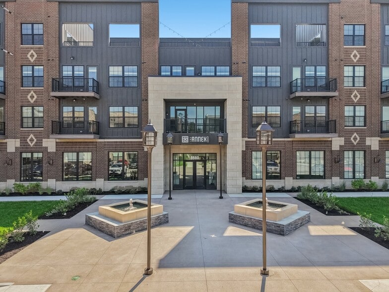 More Photos Of 8723 South St, Fishers General Retail For Lease