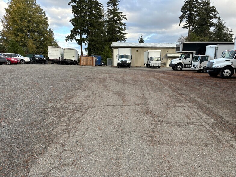 More Photos Of 11103 50th Ave E, Tacoma Distribution For Lease