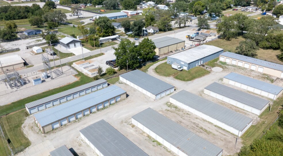 Primary Photo Of 125 Ryan Ln, Chillicothe Self Storage For Sale