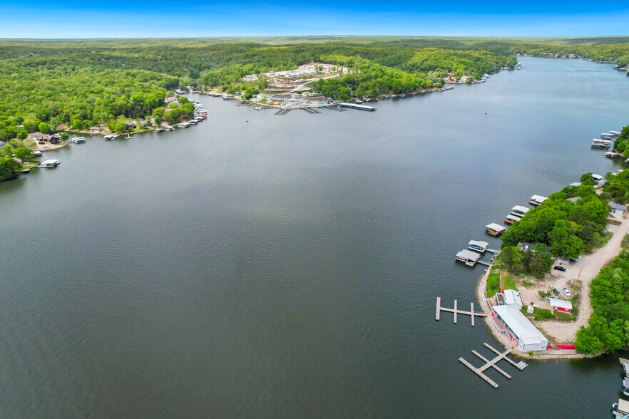 More Photos Of 27485 Cross Ln, Barnett Restaurant For Sale