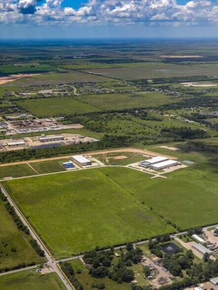 More Photos Of 25310 Clay Rd, Katy Unknown For Lease