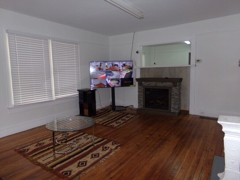 More Photos Of 5355-5341 Austell Rd, Austell Freestanding For Sale