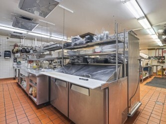 More Photos Of 5040 N 2nd St, Loves Park Restaurant For Sale