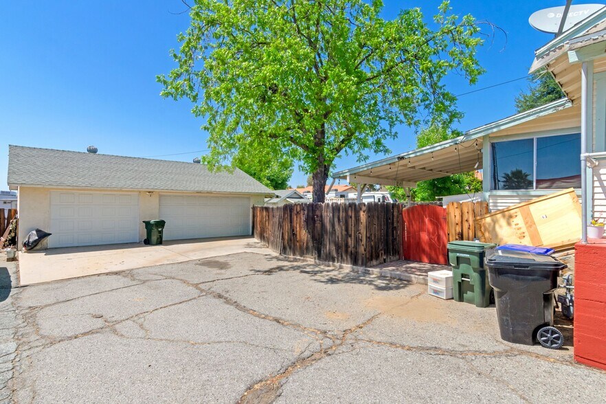 More Photos Of 1317 Crafton Ave, Mentone Office For Sale