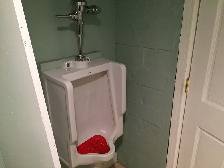 More Photos Of 118 N 3rd Ave W, Duluth Hospitality For Sale