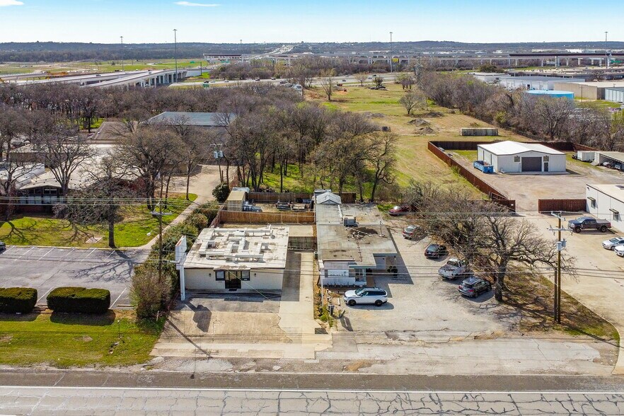 More Photos Of 7604 Baker Blvd, Richland Hills Freestanding For Lease