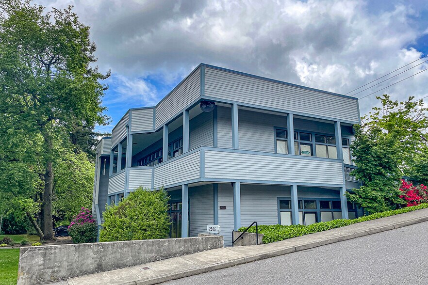 Primary Photo Of 2505 SW Spring Garden St, Portland Office For Lease
