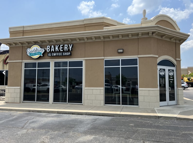 More Photos Of 7705-7709 S Walker Ave, Oklahoma City Storefront For Lease