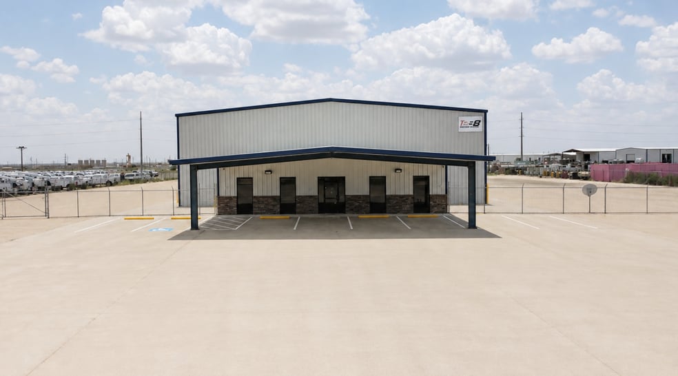 More Photos Of 9215 W County Road 127, Midland Warehouse For Lease
