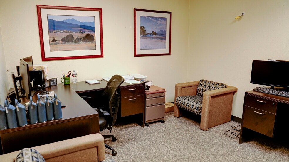 More Photos Of 5318 Bransford Rd, Colleyville Office For Sale