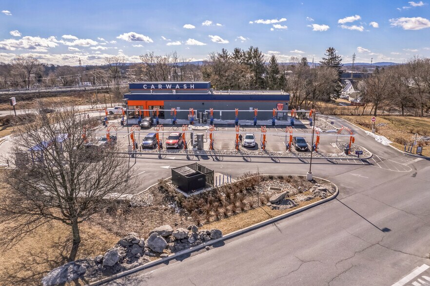 More Photos Of 1333 E Lehman St, Lebanon Specialty For Sale