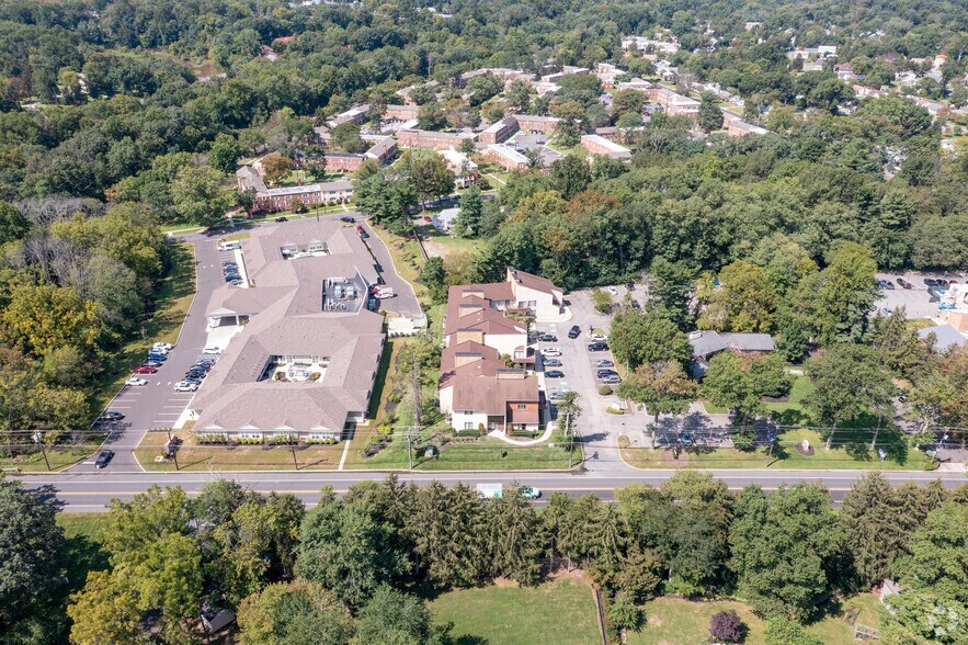 More Photos Of 1236 Brace Rd, Cherry Hill Office For Sale