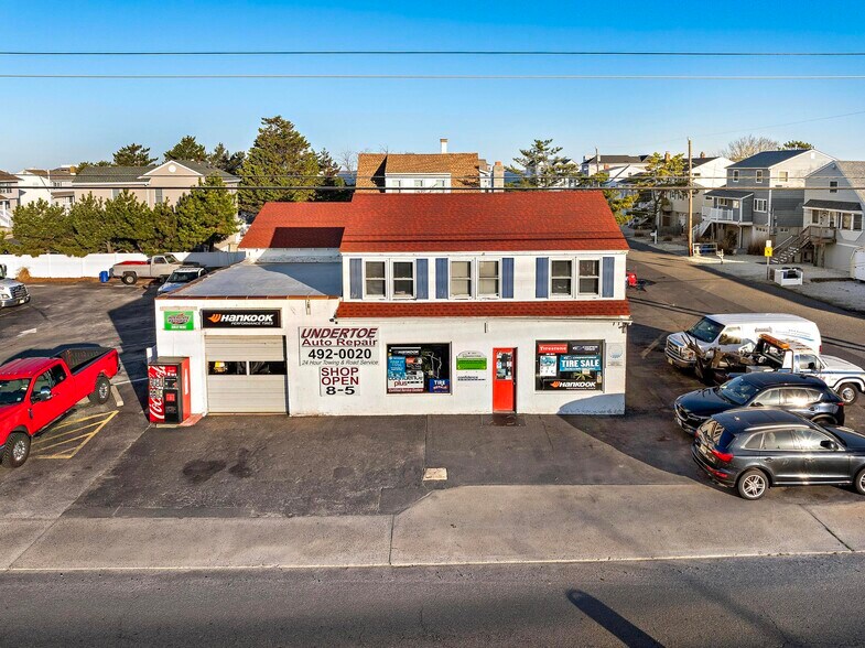 Primary Photo Of 12000 Long Beach Blvd, Long Beach Township Auto Repair For Sale