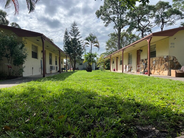 More Photos Of 4764 Cole St, West Palm Beach Apartments For Sale