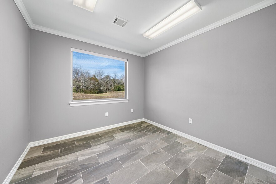 More Photos Of 2743 Smith Ranch Rd, Pearland Unknown For Lease