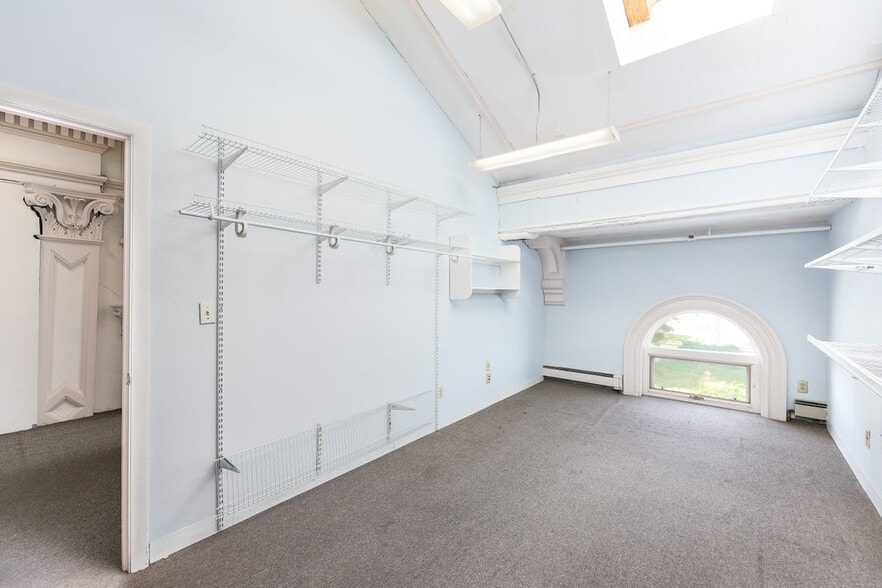 More Photos Of 86 Pleasant St, Marlborough Religious Facility For Sale