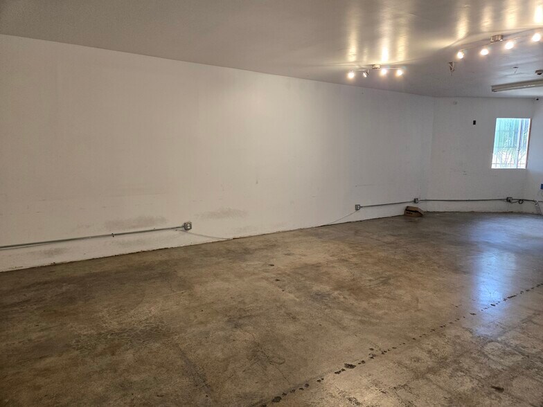 More Photos Of 5120-5126 W Pico Blvd, Los Angeles Office For Lease