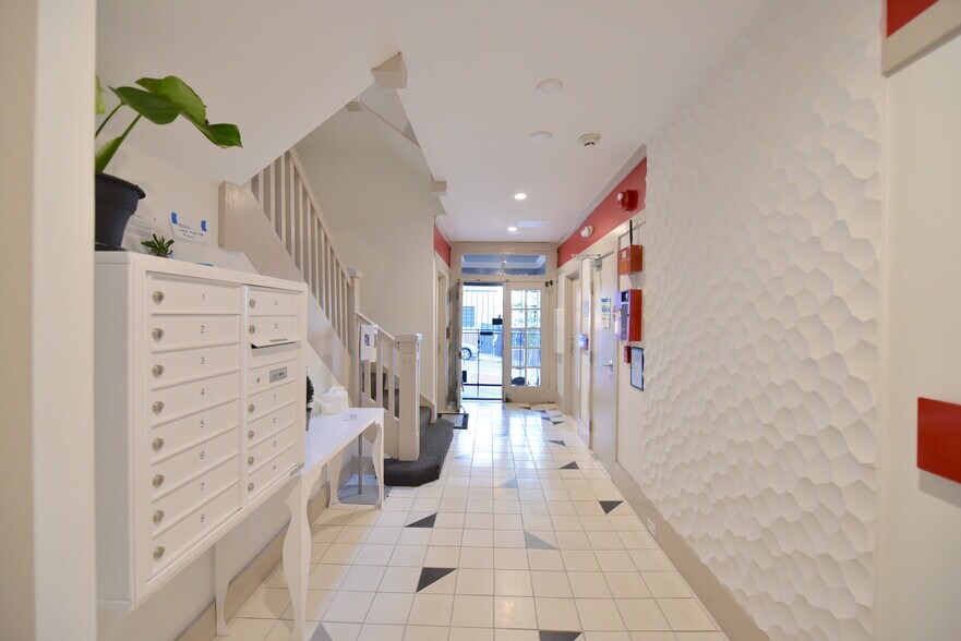 More Photos Of 1075 O'Farrell St, San Francisco Apartments For Sale