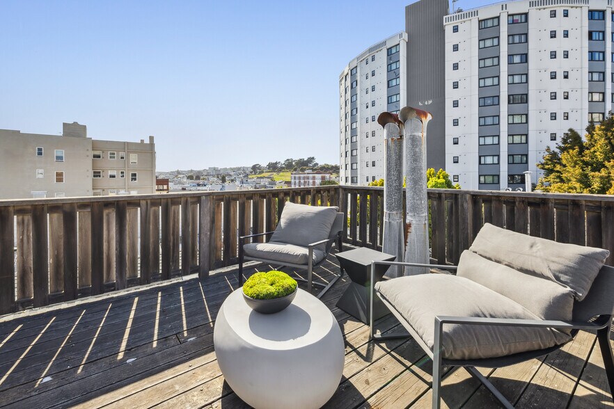 More Photos Of 2332-2334 California Street, San Francisco Apartments For Sale