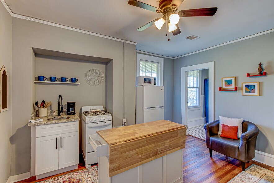 More Photos Of 1515 Stovall St, Augusta Apartments For Sale