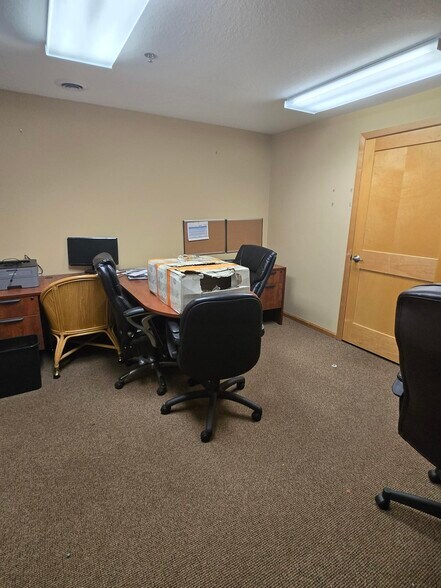 More Photos Of 3169 Fernbrook Ln N, Plymouth Office For Sale