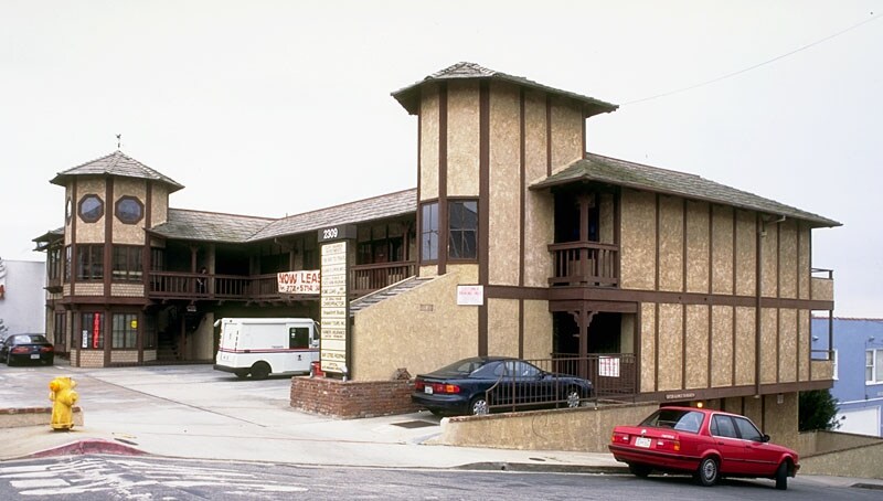 More Photos Of 2309 Pacific Coast Hwy, Hermosa Beach Office For Lease