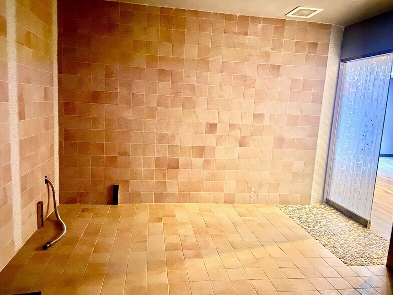 More Photos Of 19490 Sandridge Way, Leesburg Medical For Lease