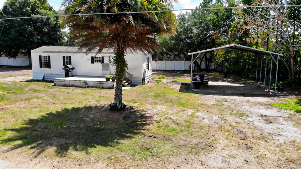 More Photos Of 8304 Dakota Dr, Orlando Land For Lease