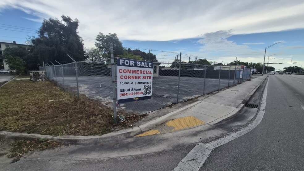More Photos Of 11537 NW 27th Ave, Miami Freestanding For Lease