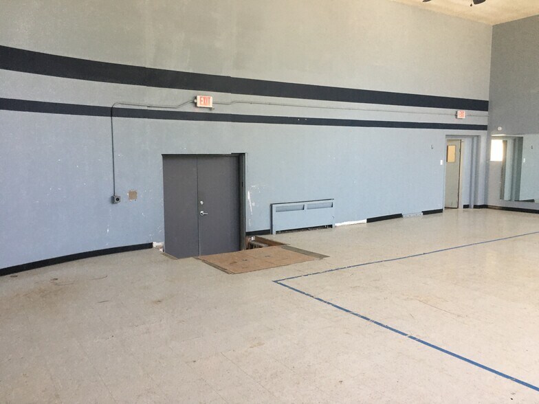 More Photos Of 1208 Calumet St, Houston Manufacturing For Lease