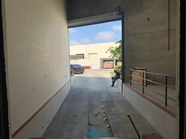 More Photos Of 1551 Pacific Ave, Oxnard Manufacturing For Lease