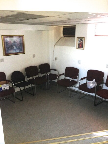 More Photos Of 2208 Genesee St, Utica Medical For Sale