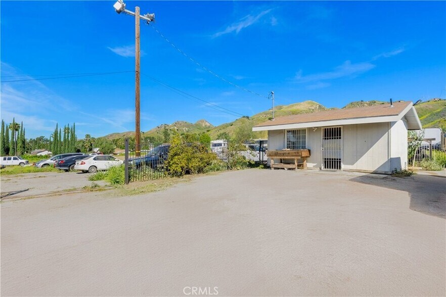 More Photos Of 11326 Wheatland Ave, Sylmar Land For Sale