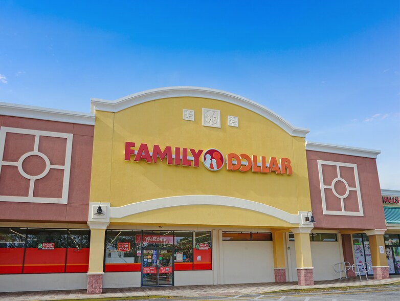 More Photos Of 7150-7300 W Colonial Dr, Orlando Unknown For Lease