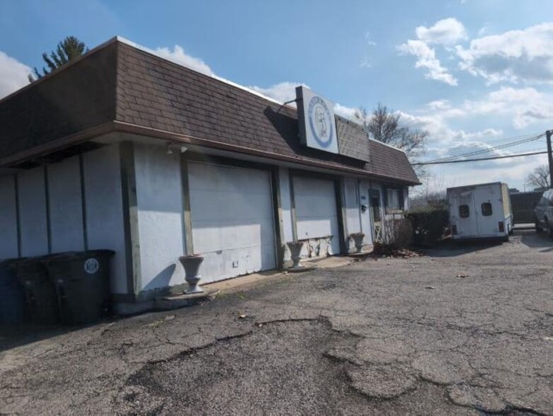 Primary Photo Of 3000 Wayne Ave, Dayton Freestanding For Sale