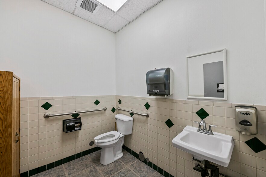 More Photos Of 1920 S 900 W, Salt Lake City Warehouse For Sale