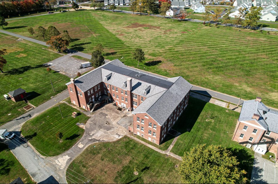 More Photos Of 232 Colter Rd, Delaware City Office For Sale