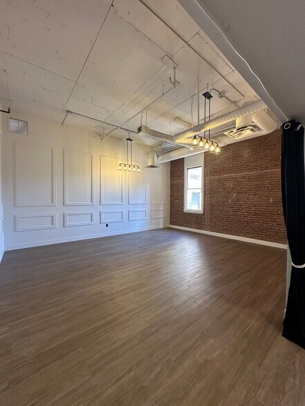 More Photos Of 829 N 1st Ave, Phoenix Loft Creative Space For Lease