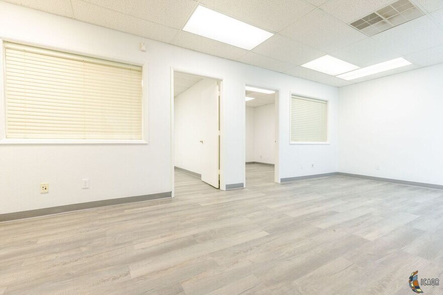More Photos Of 765 Broadway Ave, El Centro Medical For Sale