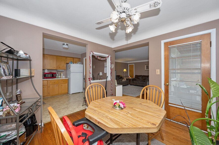 More Photos Of 2310 Van Leunen Dr, Cincinnati Multifamily For Sale